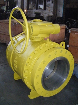 Anti Static Side Entry Ball Valve With Double Block And Features